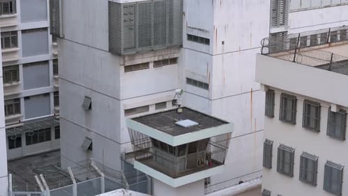Wachtturm in der Justizvollzugsanstalt für Männer in Hongkong.