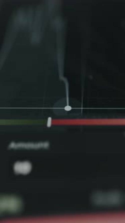 Live Price Chart for an Asset Within the Interface of a Trading App