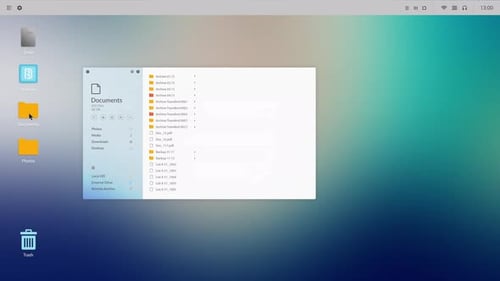 Coleção OS: Interface de uma área de trabalho arredondada com abertura de uma pasta e movimentação da janela