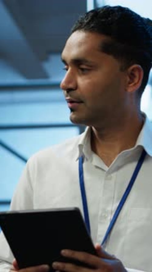 Vertical Video Security Analyst in Data Center Monitoring and Analyzing Security Threats