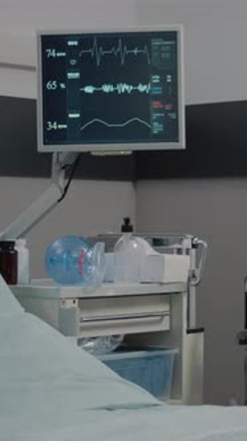 Vertical Video Close Up of Heart Rate Monitor for Reanimation and Intensive Care