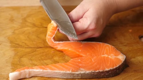 05f. When cooking salmon, the skin is cut off