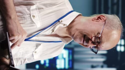 Vertical Efficient Server Farm Management
