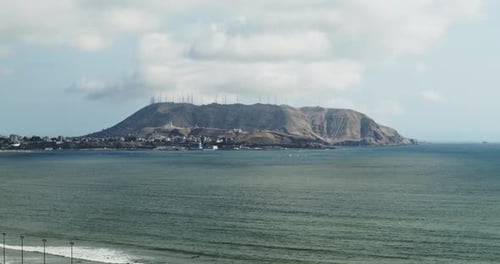 Morro Solar, plage de Chorrillos, Lima, Pérou, 4k - Timelapse