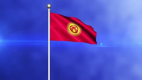 Kirgisische Flagge weht auf einer Mastschlaufe