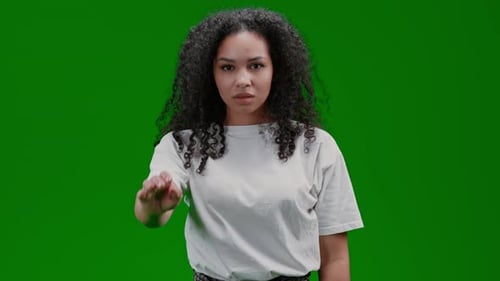 Green Screen Young Lady Show Seufzer Stop
