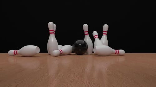 Verstreute Bowling-Pins auf der Bahn