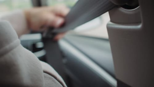 Fastening Seatbelt Buckle inside Vehicle for Safety