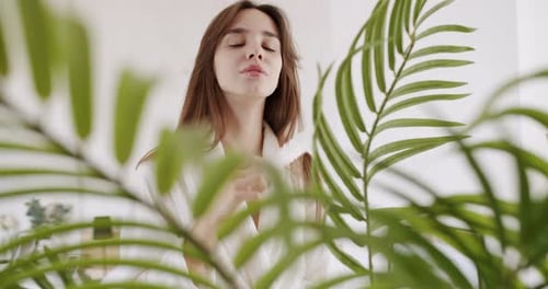 Concept de soins de la peau à domicile. Une peau propre et fraîche