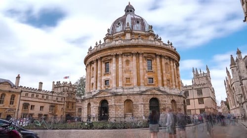 Timelapse da câmera Radcliffe da Universidade de Oxford e do All Souls College na Inglaterra, Reino Unido