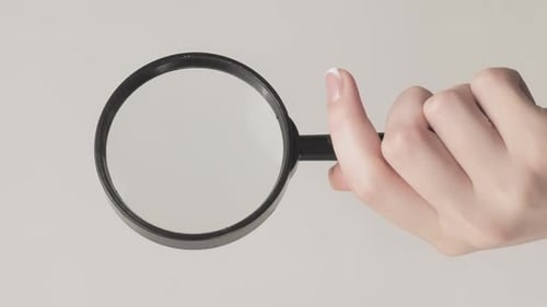Vertikales Zoomwerkzeug mit Lupe für Damen