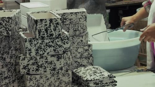 Handmade Art In Ceramic Workshop 13