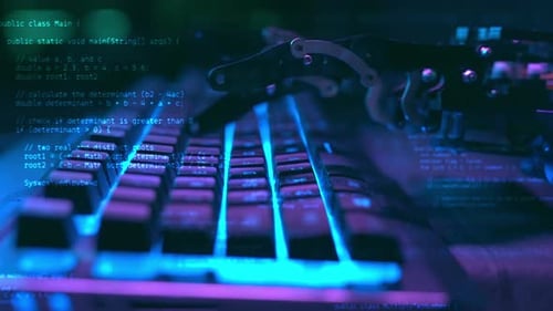Robô trabalhando manualmente e digitando no teclado do PC com tecnologia de IA Inteligência Artificial Mecânica