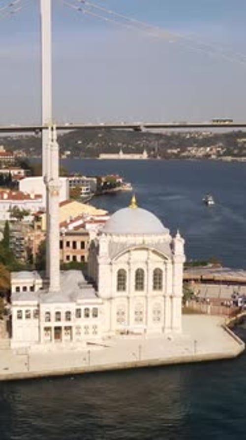 Landschaft der Ortaköy-Moschee