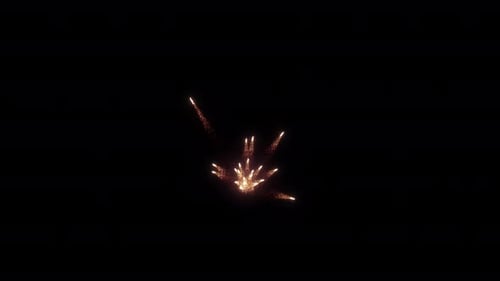 Der Ausbruch eines Bodenfeuerwerks löst eine Eruption aus