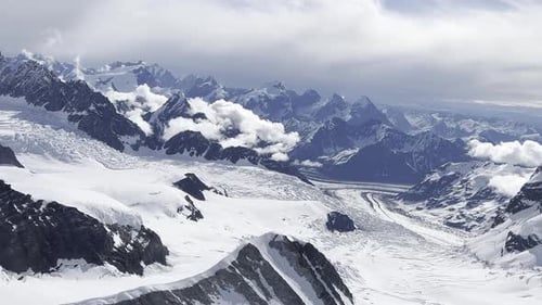 Exploring Vast Glacial Ranges and Ancient Ice Formations in Antarctica