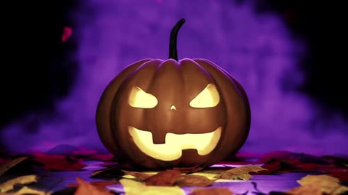 Animated Halloween Pumpkin with Glowing Face and Eerie Smoke