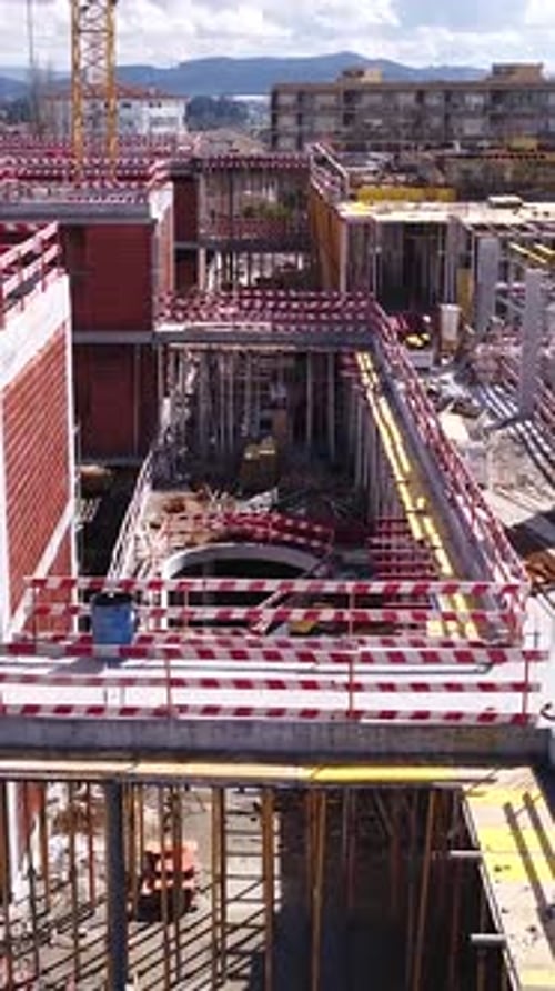 Vídeo vertical de la construcción de edificios