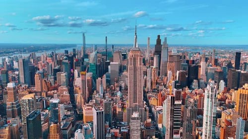 Empire State Building in the urban landscape of New York, USA.