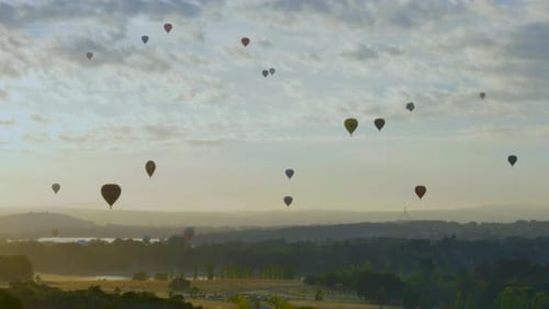 Mañana ajetreada con globos aerostáticos y tráfico