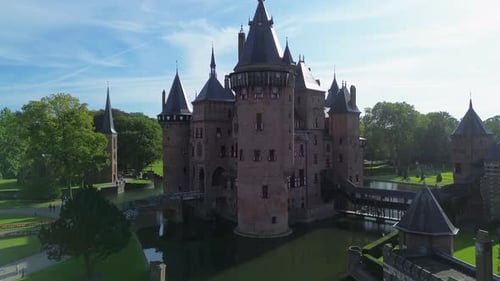 Top view of the largest castle in the Netherlands, De Haar. A beautiful quadcopter flight
