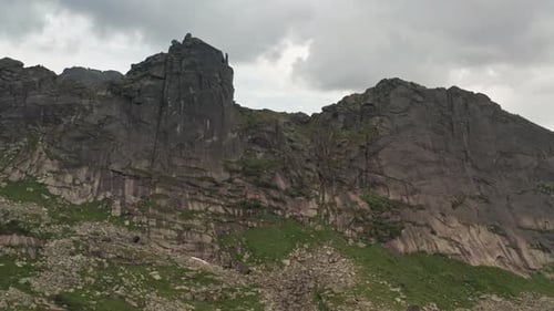 The Majestic Peak A Towering Mountain with a Commanding and Impressive Rock Face