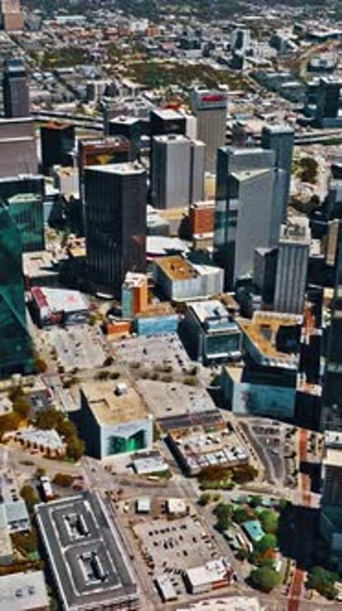 Aerial view of Dallas skyline highlighting urban architecture