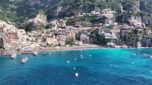 Côte amalfitaine à Positano à Salerne en Italie.