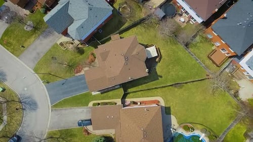 An ariel view of houses in a suburban neighbourhood