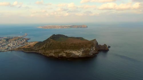 Vista panorâmica do Drone Seongsan ilchulbong em 4K