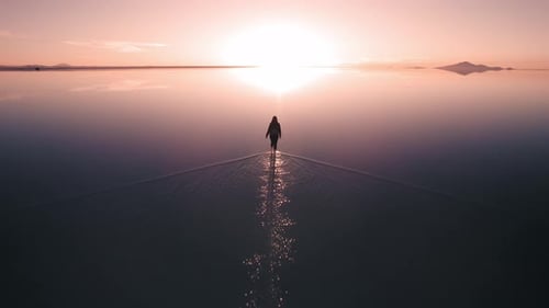 Puesta de sol en Salar de Uyuni (viaje en pareja) - Bolivia