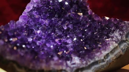 Purple Amethyst crystal macro close up 1