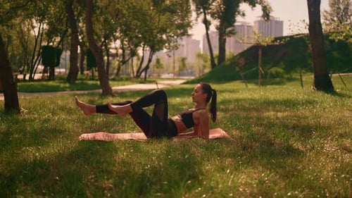 Fitnesstraining im Freien