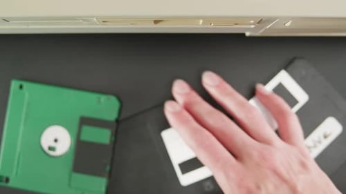 Using Diskette Closeup