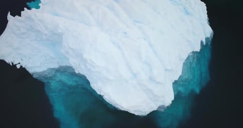 Antarctic Ice Floe Iceberg Floating Polar Ocean
