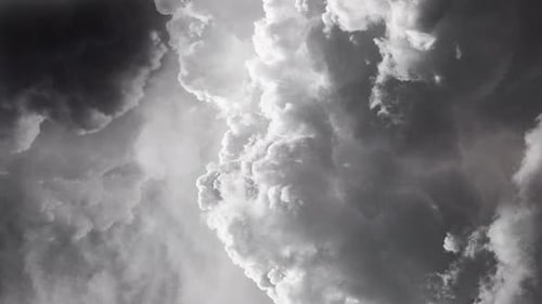 thunderstorms behind on the moving cumulonimbus clouds