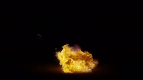 Collection Detonate : des étincelles jaillissent après la détonation sur le sol dans l'obscurité, filmée en 4K à 120 images par seconde