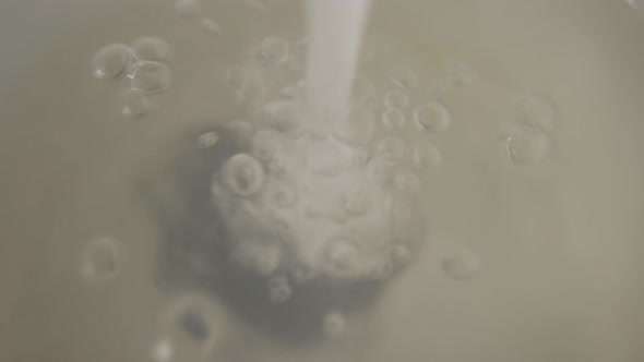 Water Rushing In Sink 4k, Fresh clean Water from Tap, Close-up on ...
