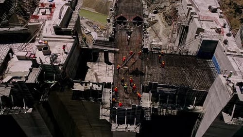 Snapshot of Dam Construction