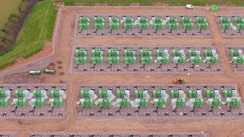 Vista aérea de los sistemas de baterías de nueva construcción de BESS, Reino Unido.