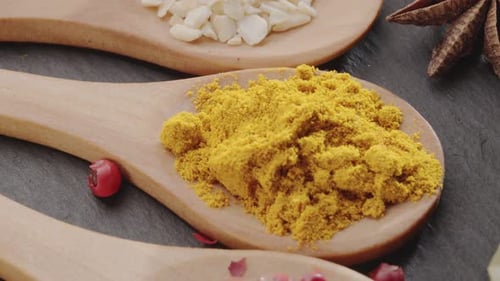 Spices Filling Wooden Spoons for Cooking Flavor
