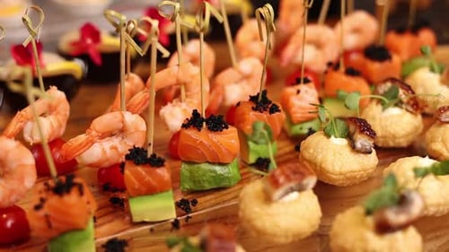 delicious seafood dishes in the Japanese restaurant