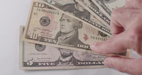 Dollar Cash Stop-Motion-Konzept, Finanzen, Unternehmensinvestitionen, Erfolg