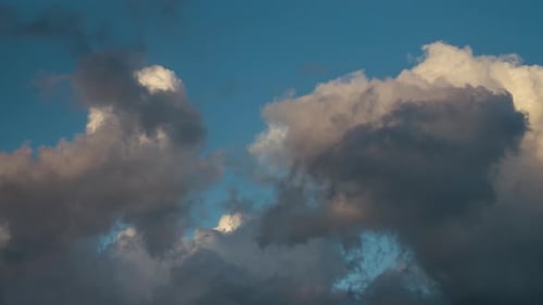Dramatic Clouds in the Sky Time Lapse