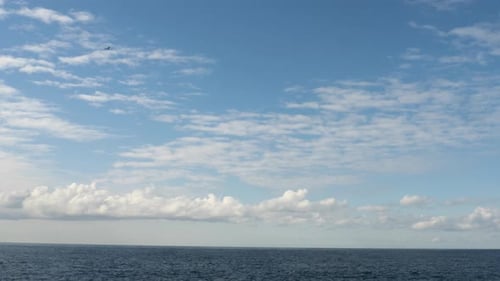 Timelapse Wolken schweben