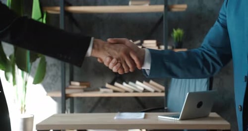 Close Up Hands Business People Shaking Successful Corporate Partnership Deal Meeting Colleagues