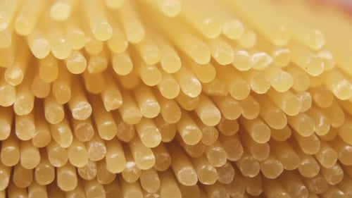 Rohe Spaghetti, Makroaufnahme als Hintergrund