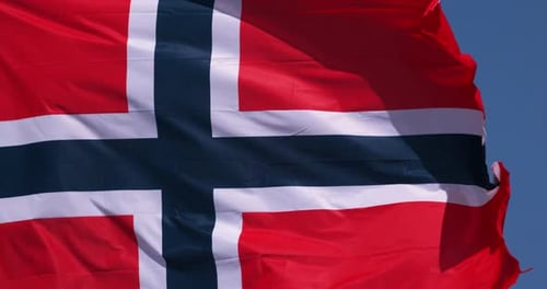 Waving Flag Blowing in the Wind, Torn