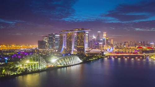 Belo momento de Singapura e negócios.