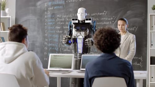 Student präsentiert Quantenroboter im Unterricht